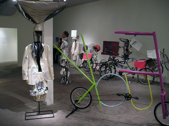 Bicycle sculptures exhibited in San Antonio by James Kuehnle